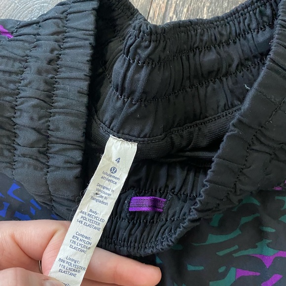 Lululemon Tracker Short III *4-way Stretch - Picture 4 of 8